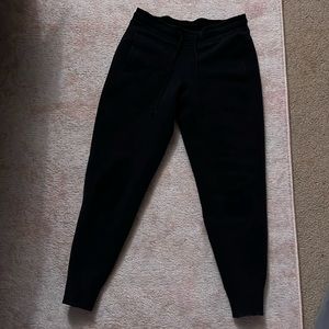 Lululemon joggers